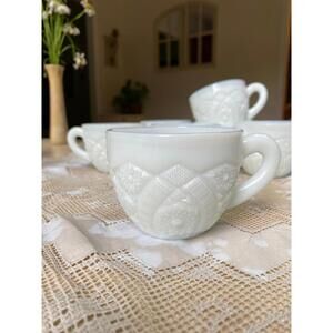 Vintage 1930s Westmoreland McKee Milk Glass Punch Mug set of 7 white